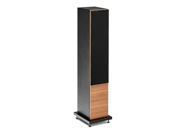 Sonus Faber Lumina III og Rega Elex-R Stereopakke med høyttalere i valnøtt 