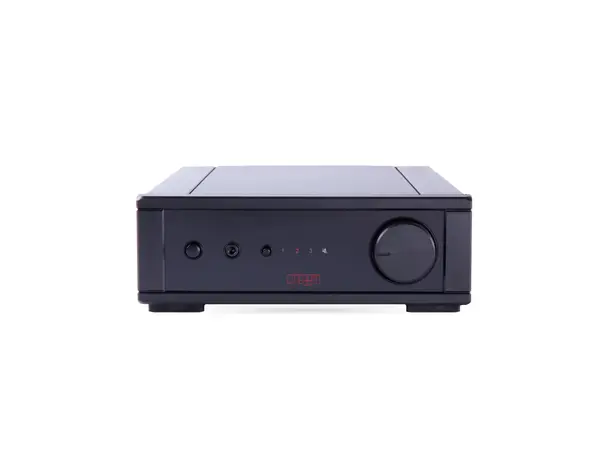 Sonus Faber Lumina I og Rega io Stereopakke med høyttalere i sort piano 