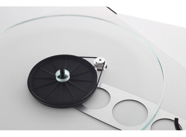 Rega Planar 3, Exact pickup, hvit Glasstallerken, RB330 arm, EBLT drivrem 