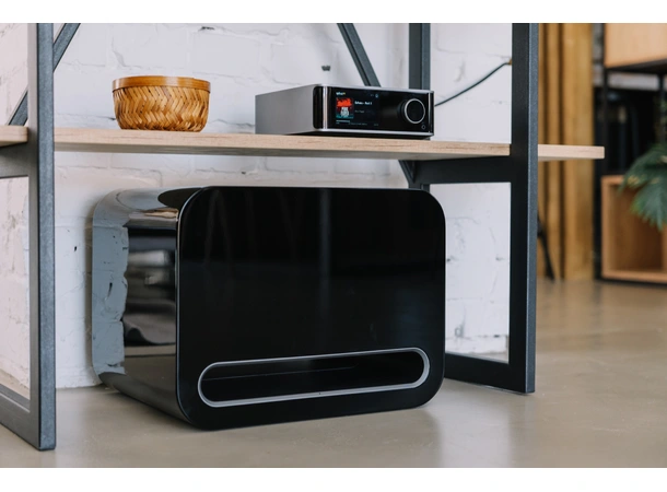 Wiim Sub Pro - Sort Trådløs subwoofer 8" 