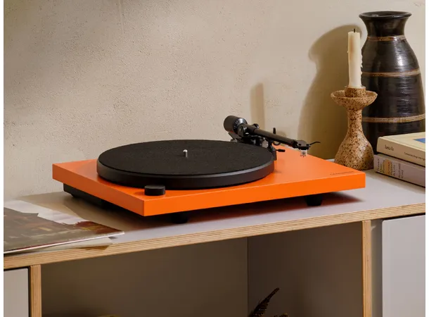 Cambridge Spira 1, platespiller, Orange RIAA-trinn, Bluetooth 