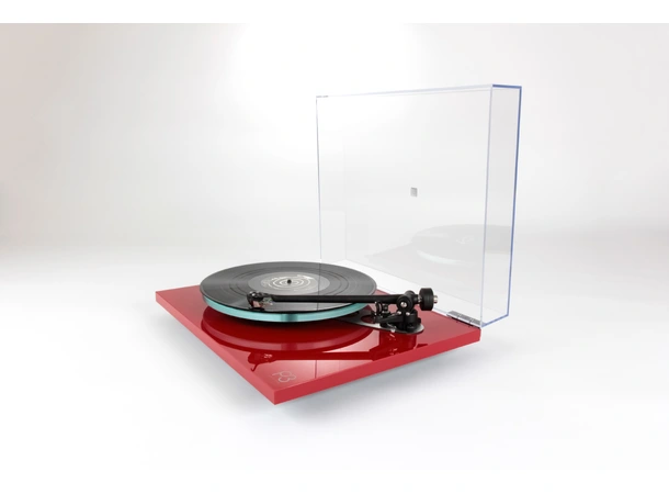 Rega Planar 3 Nd3 platespiller- rød RB330 arm, High gloss 