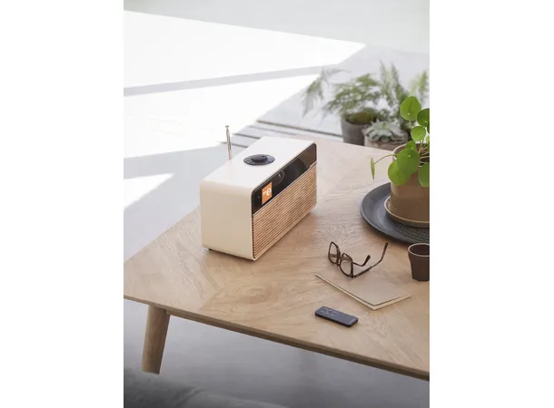 Ruark R2 Mk4, DAB+ radio - Kremhvit DAB+, Bluetooth, klokke, WiFi, APP 