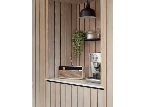 Ruark R2 Mk4, DAB+ radio - Kremhvit DAB+, Bluetooth, klokke, WiFi, APP 