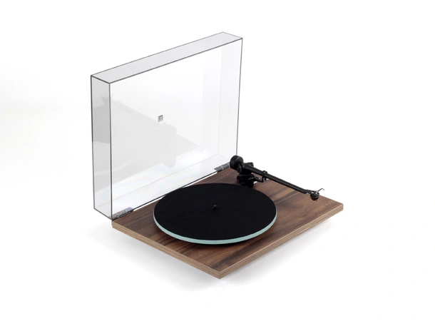 Rega Planar 2 Nd3 platespiller- walnut Glasstallerken, RB220 arm 