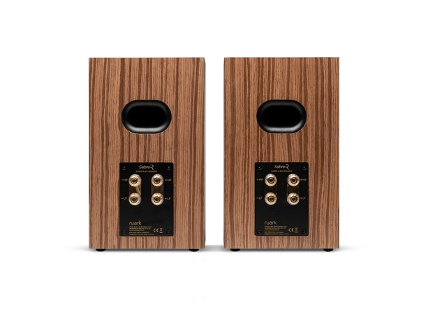 Ruark R610/Sabre-R Stereopakke, Walnut Komplett streaming-stereoanlegg 