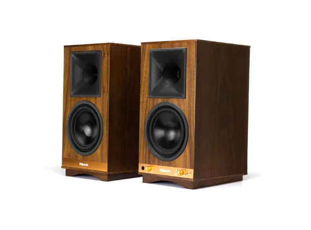 Klipsch SIXES / Rega Planar 1 - Walnut Aktive høyttalere med platespiller 