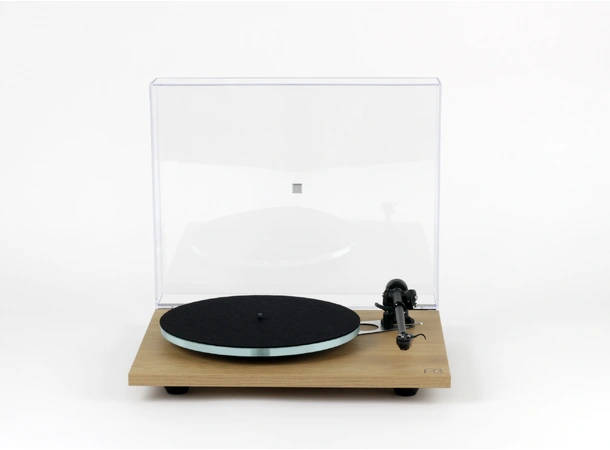 Rega Planar 3 Nd5 platespiller- oak RB330 arm 