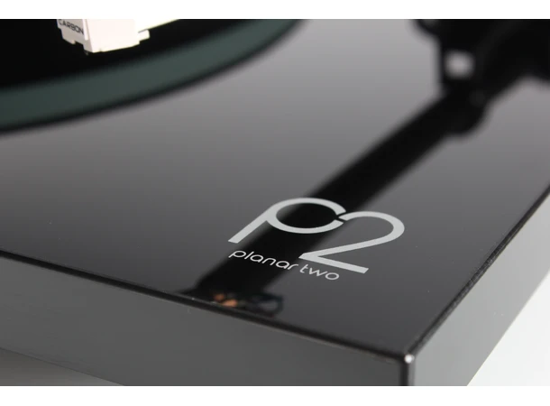 Rega Planar 2, Carbon pickup, sort Glasstallerken, RB220 arm, EBLT drivrem 