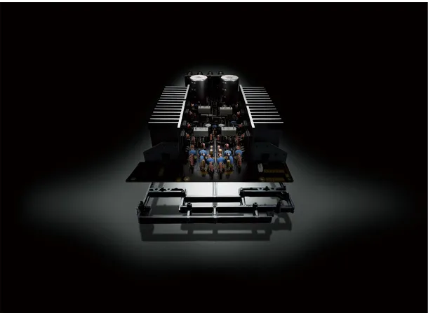 Yamaha A-S701 MK II stereoforsterker Sølv - Subwoofer tilkobling, digital inn 