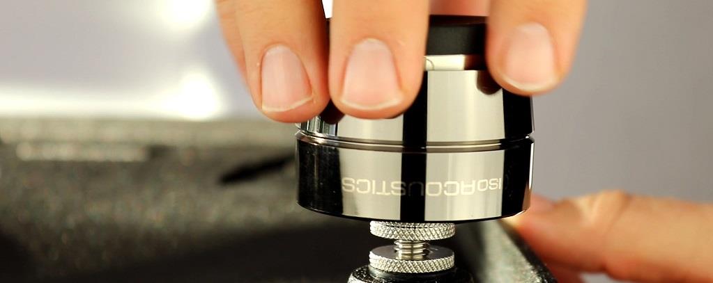 Isoacoustics gaia 2